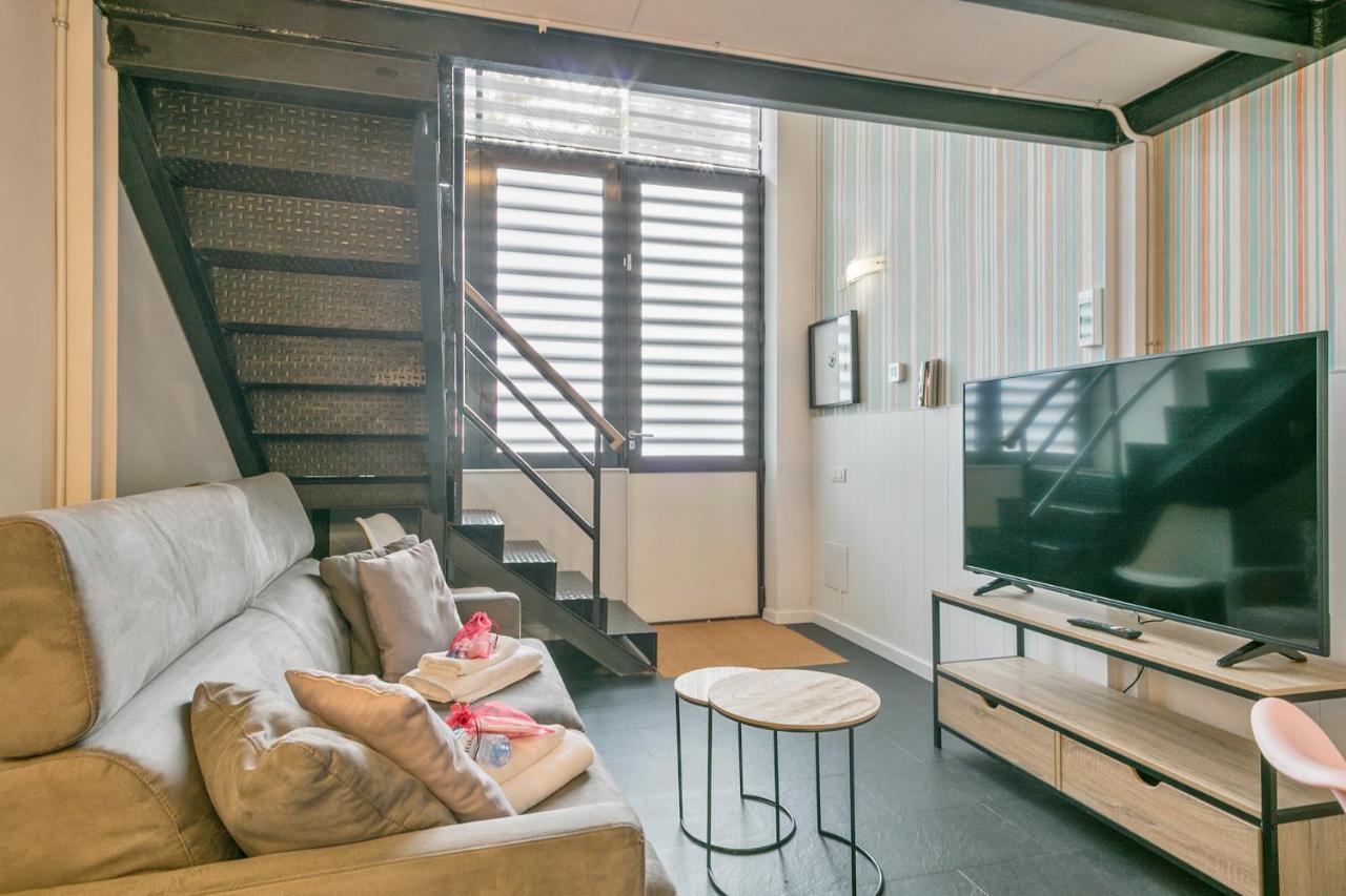Alcam Loft Les Corts Apartment Barcelona Bagian luar foto